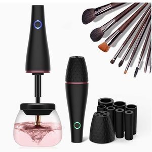 Automatic makeup brushes cleaner